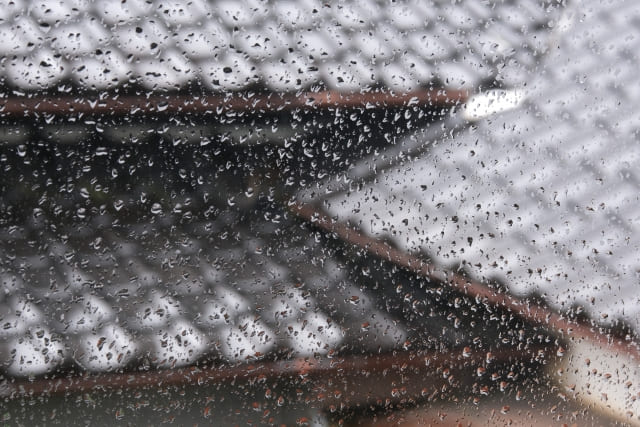 屋根 雨漏り