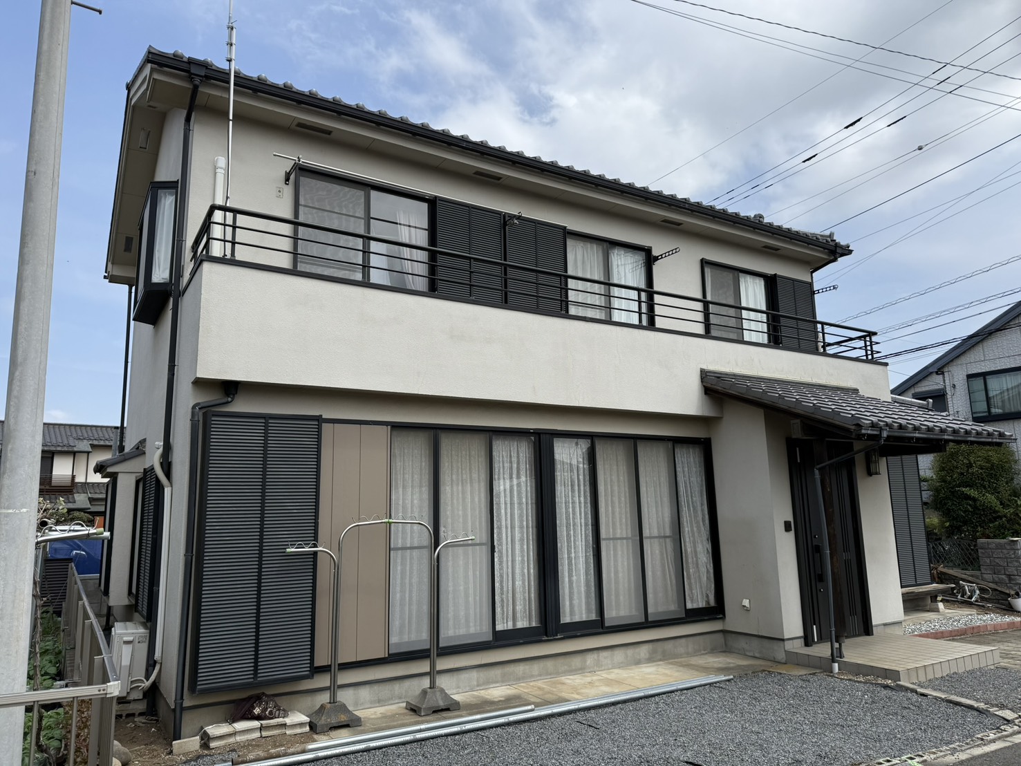 外壁塗装前の建物全景 下野市小金井の築25年モルタル住宅