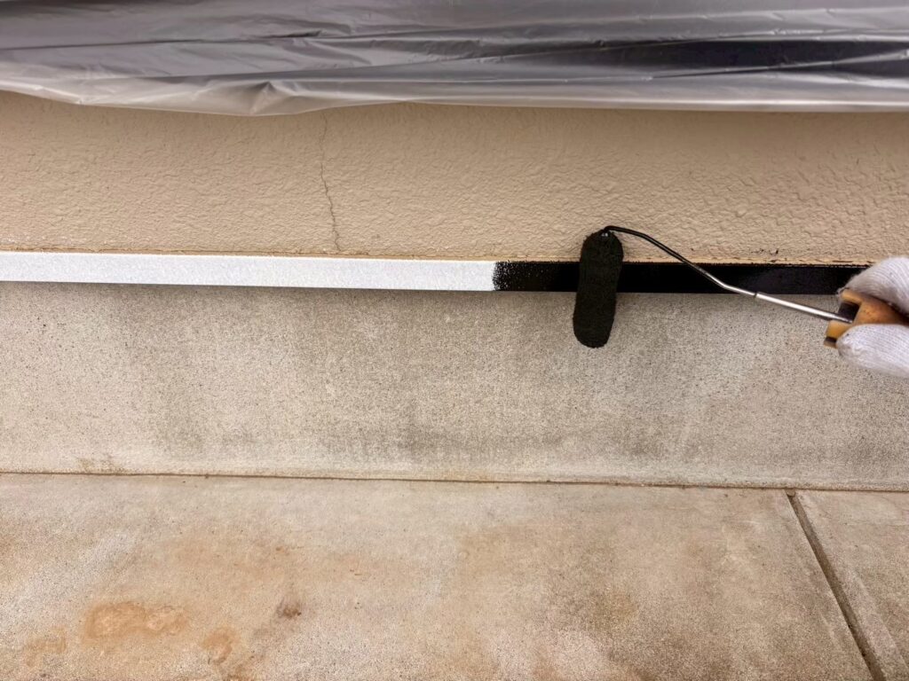 水切りの中塗り作業