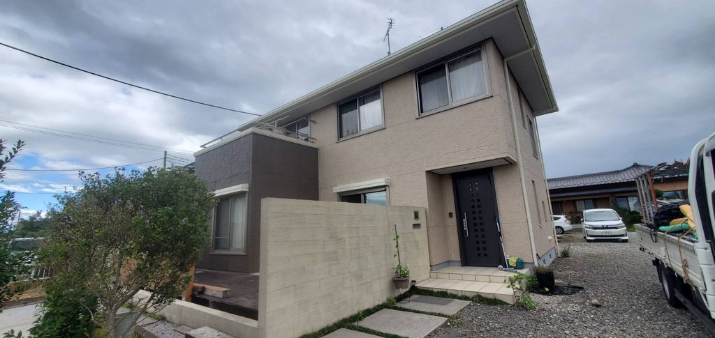 塗装完了後の足場解体作業